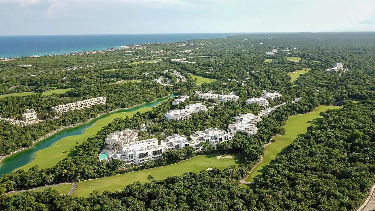 Stylish 2Br Apartment Charming Private Balcony With Pool View In Gated Community Akumal Mexiko