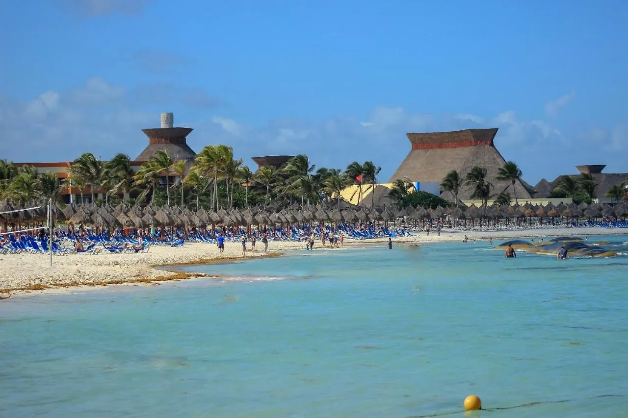 Stylish 2Br Apartment Charming Private Balcony With Pool View In Gated Community Akumal 0*,  Mexico