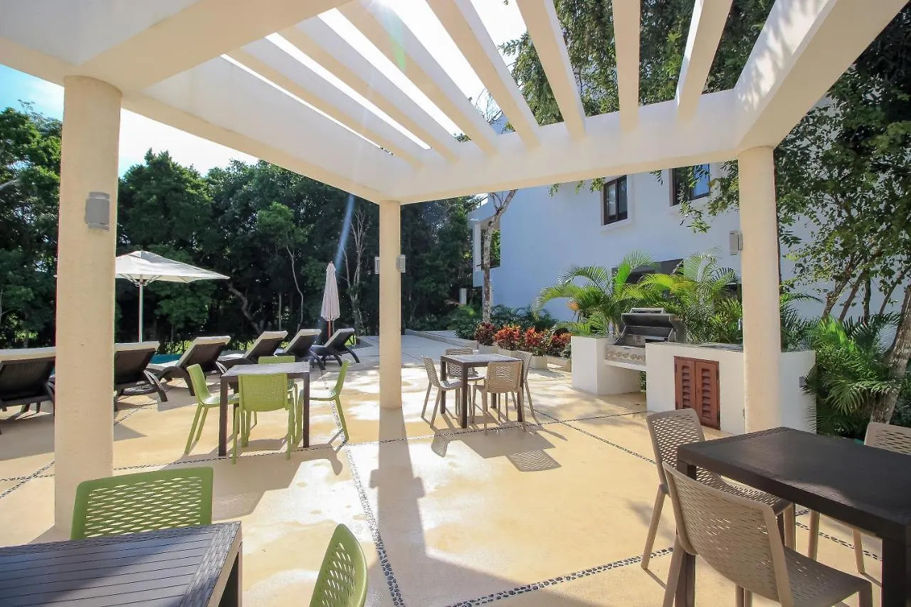 Stylish 2Br Apartment Charming Private Balcony With Pool View In Gated Community Akumal