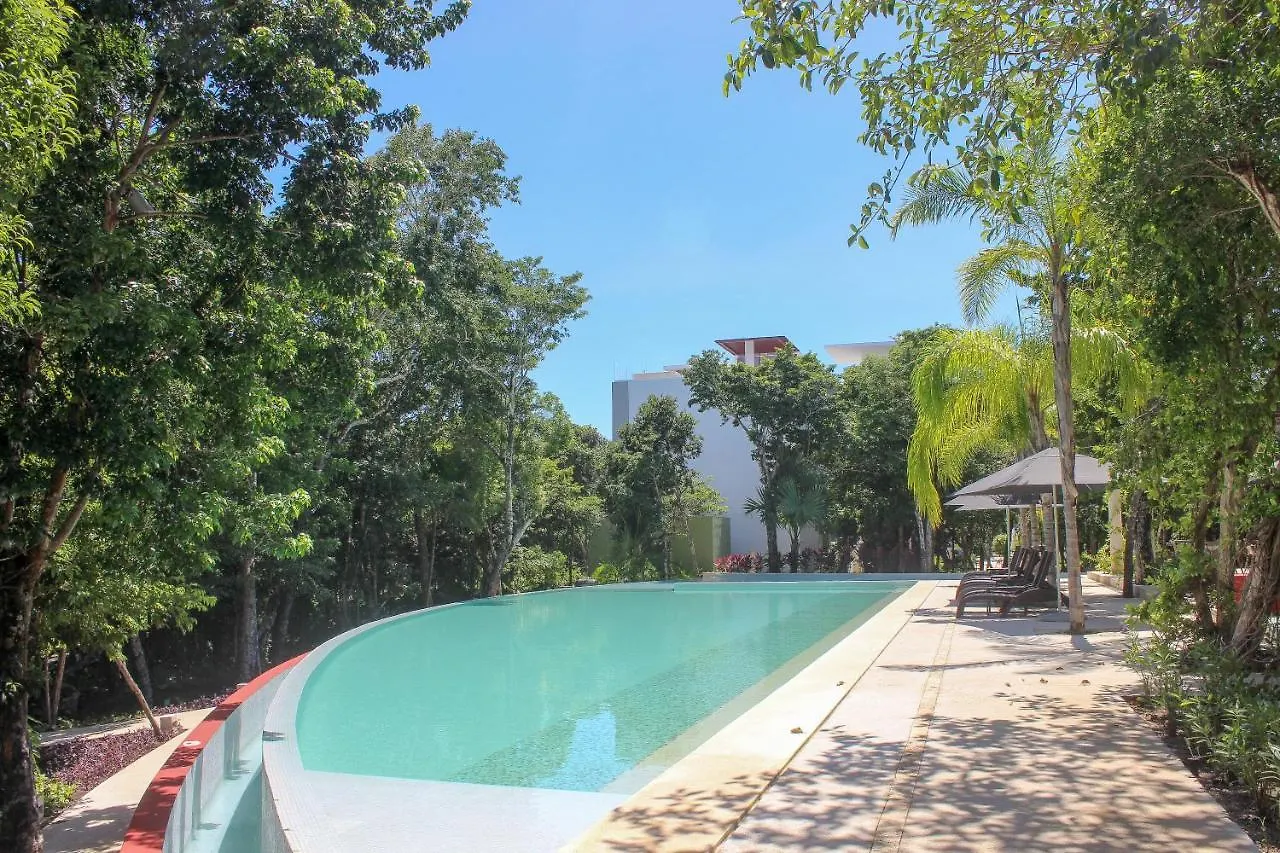 Stylish 2Br Apartment Charming Private Balcony With Pool View In Gated Community Akumal 0*,