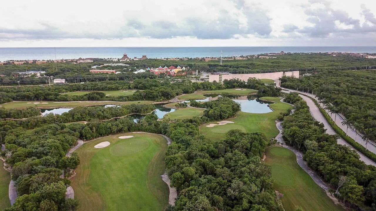 Stylish 2Br Apartment Charming Private Balcony With Pool View In Gated Community Akumal 0*,  Mexico